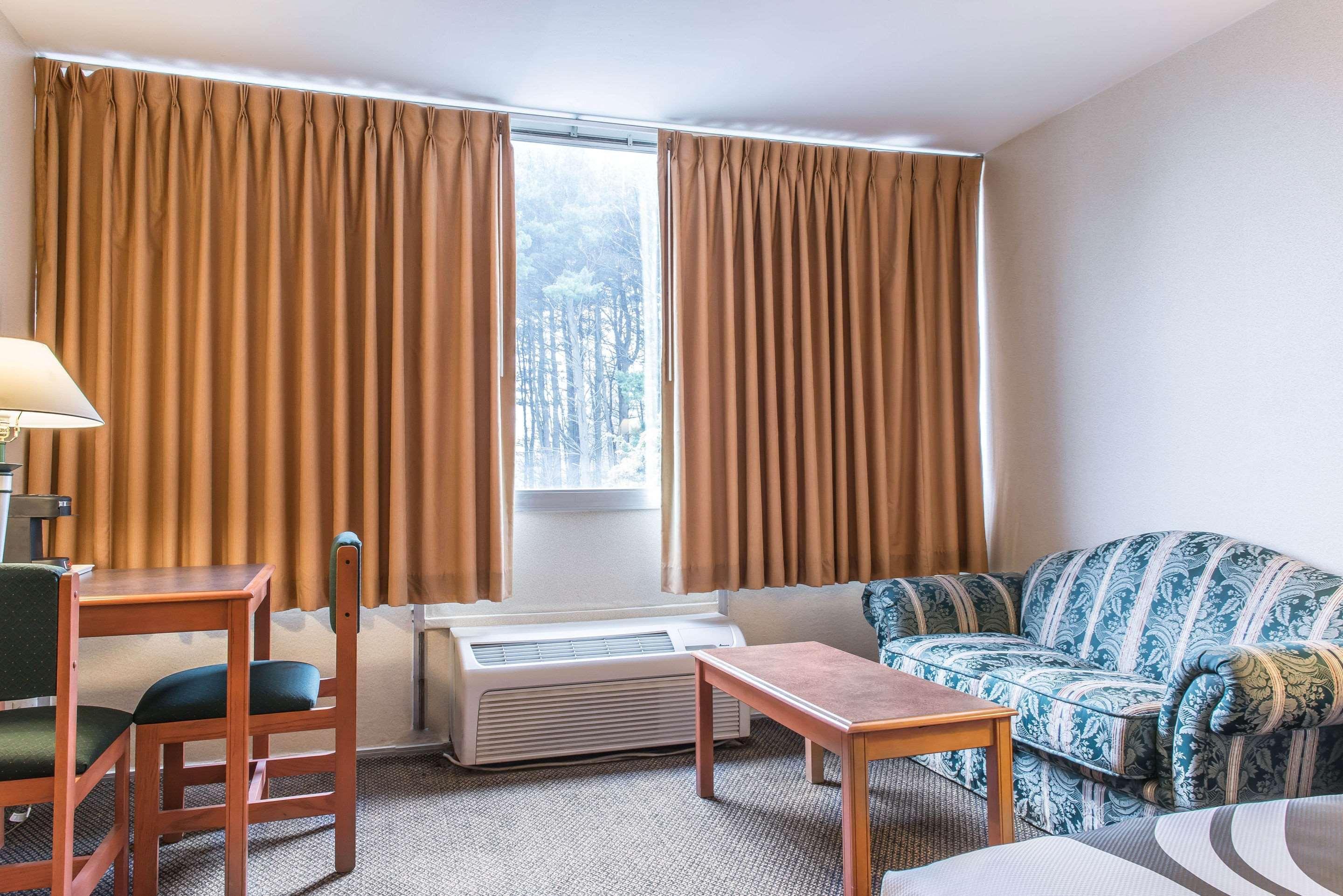 Quality Inn Hermitage